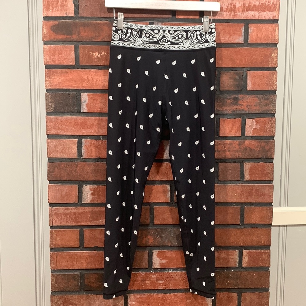 Adam Selman Sport Bandana Printed Hi Rise Legging - Picture 4 of 11